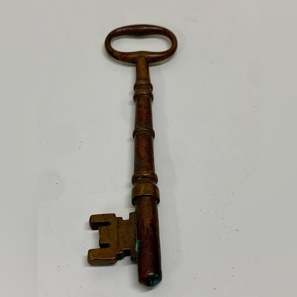 c. 1900 Antique Michigan Industrial Commercial Solid Barrel Skeleton Key - Picture 8 of 10